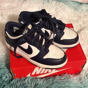 Nike Dunk Low Preschool 12 Dark Blue and White Sneakers